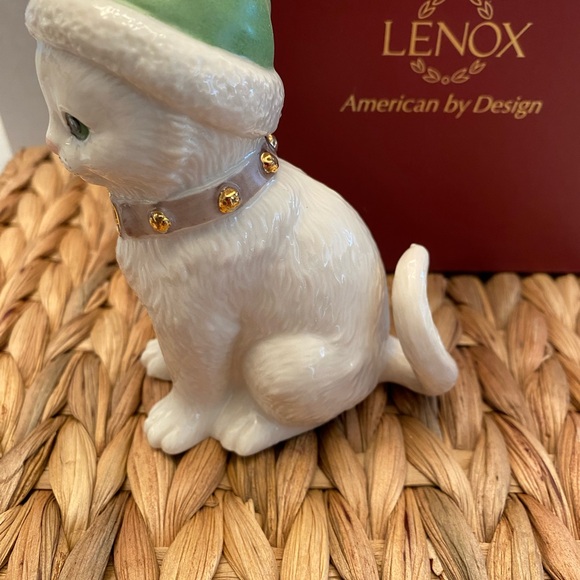 Lenox “Santa’s Kitty Elf” Porcelain American by Design 4 1/8” Figurine. Retired - Picture 2 of 10